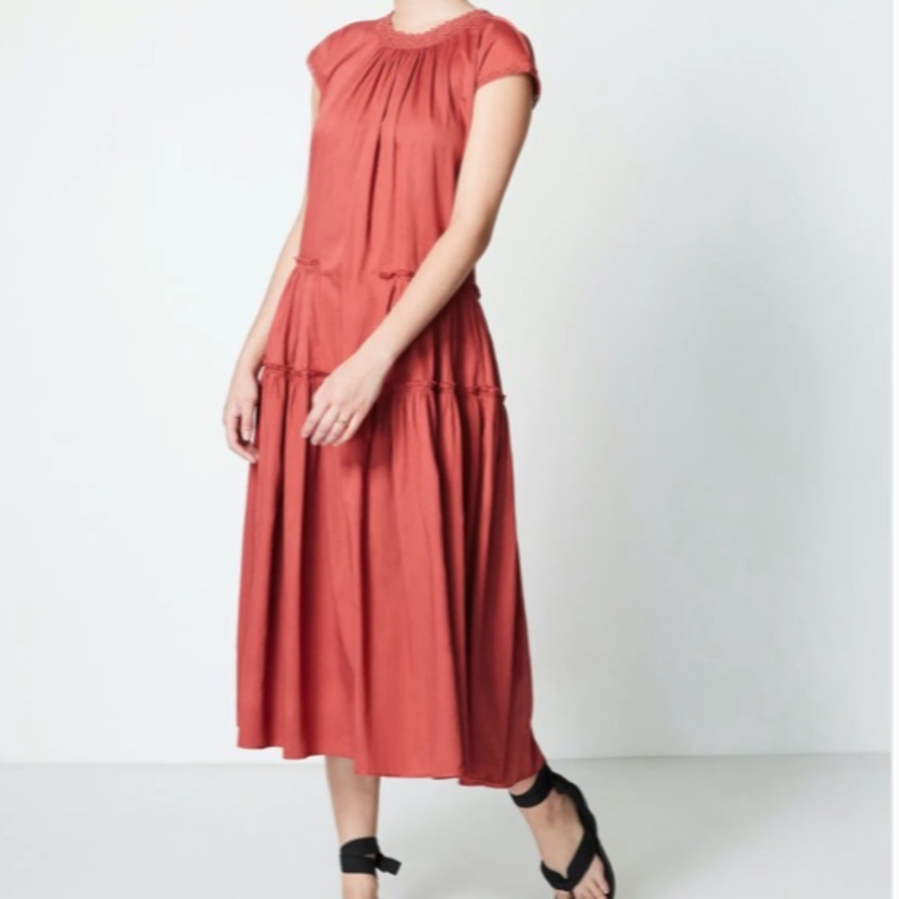 Glenda Dress In Chilli Oil Cotton Poplin
Collectiva